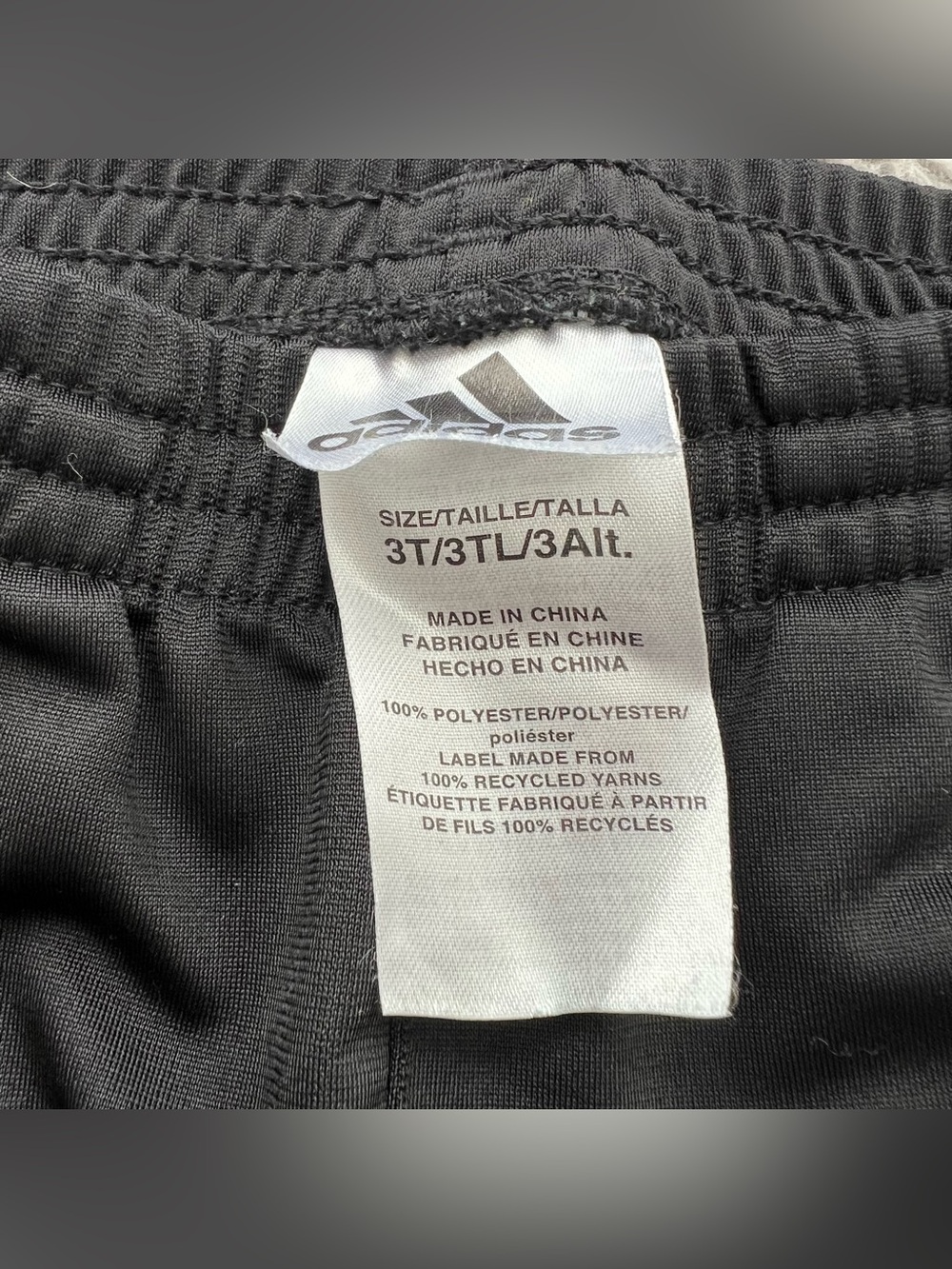 Adidas 2-Piece Matching Set Size 3T - Picture 2 of 3